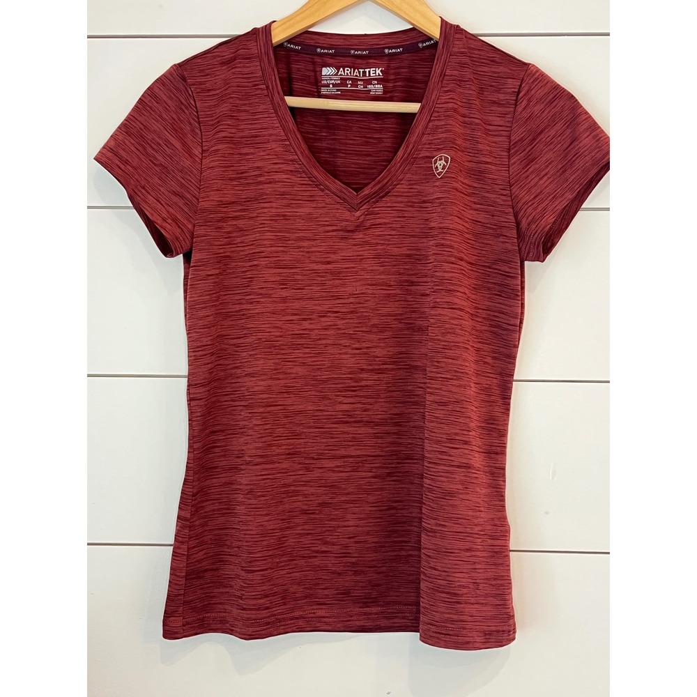 Ariat Womens AriatTEK V-Neck Performance Shirt Maroon Space Dye Flag Back Small